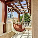 Apartment Le Belvedere - R4 317 By Interhome
