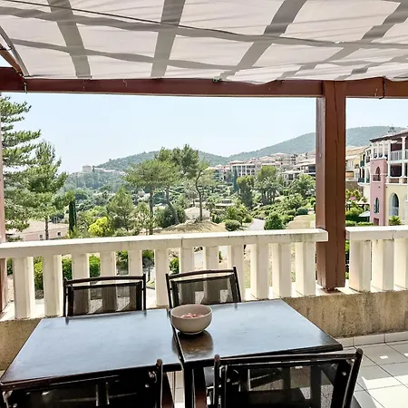 아파트 Le Belvedere - R4 317 By Interhome