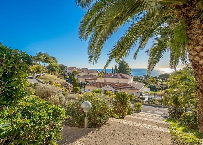 Lejlighed Le Belvedere - R4 317 By Interhome *