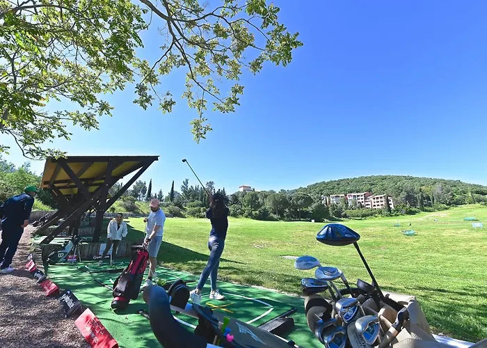 Le Belvedere - R4 317 By Interhome Saint-Raphaël