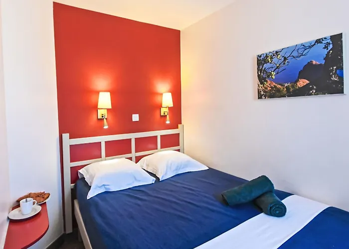 Apartamento Le Belvedere - R4 317 By Interhome