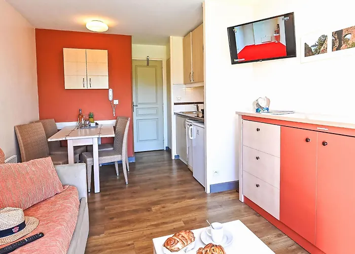 Le Belvedere - R4 317 By Interhome * Saint-Raphaël