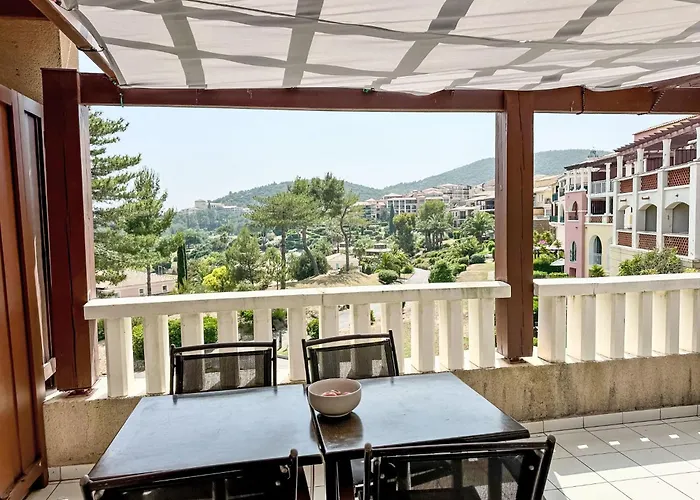 Apartamento Le Belvedere - R4 317 By Interhome